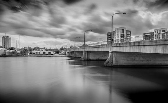 Northam Bridge.